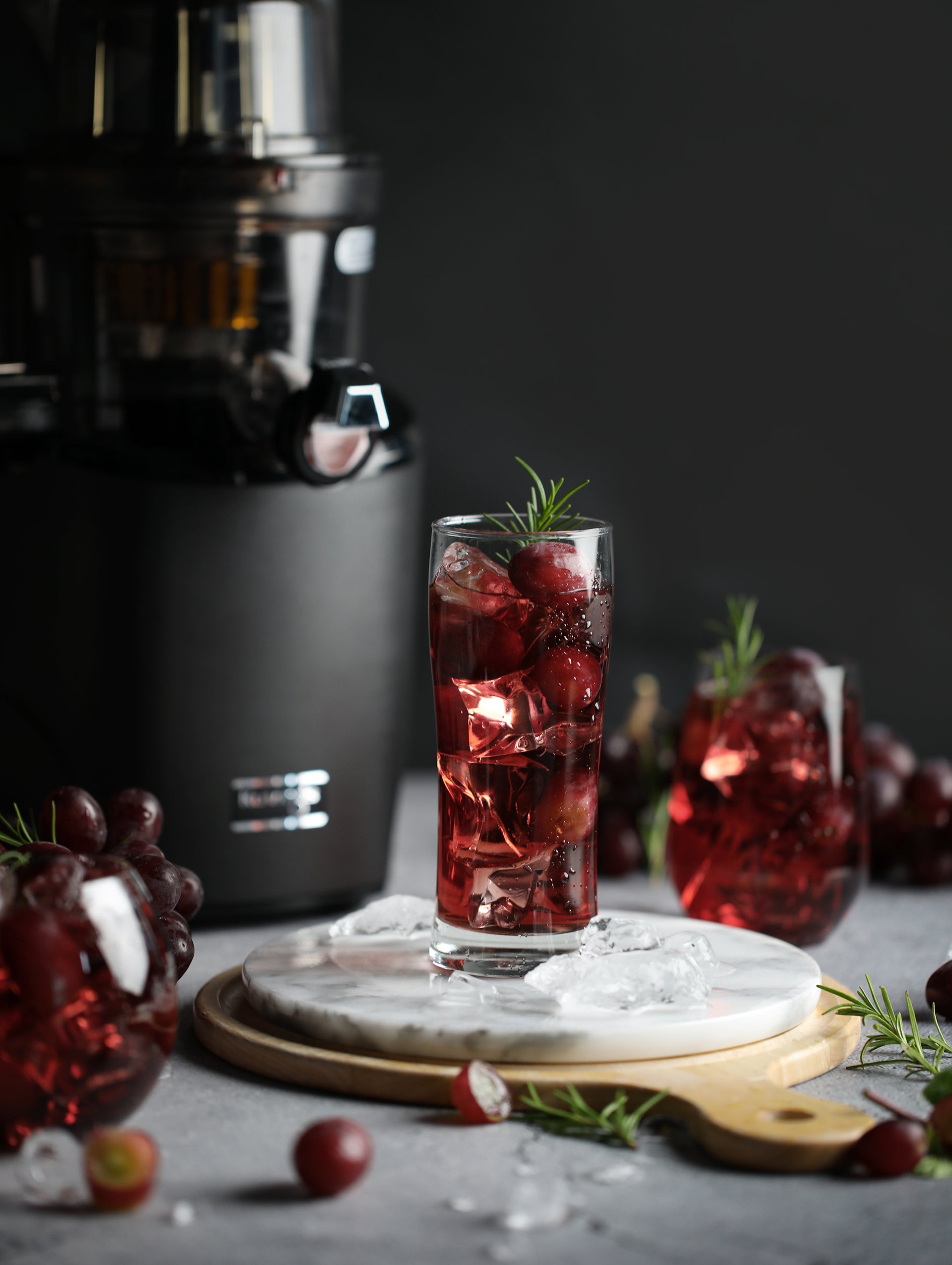 Wyciskarka wolnoobrotowa Revo 830 